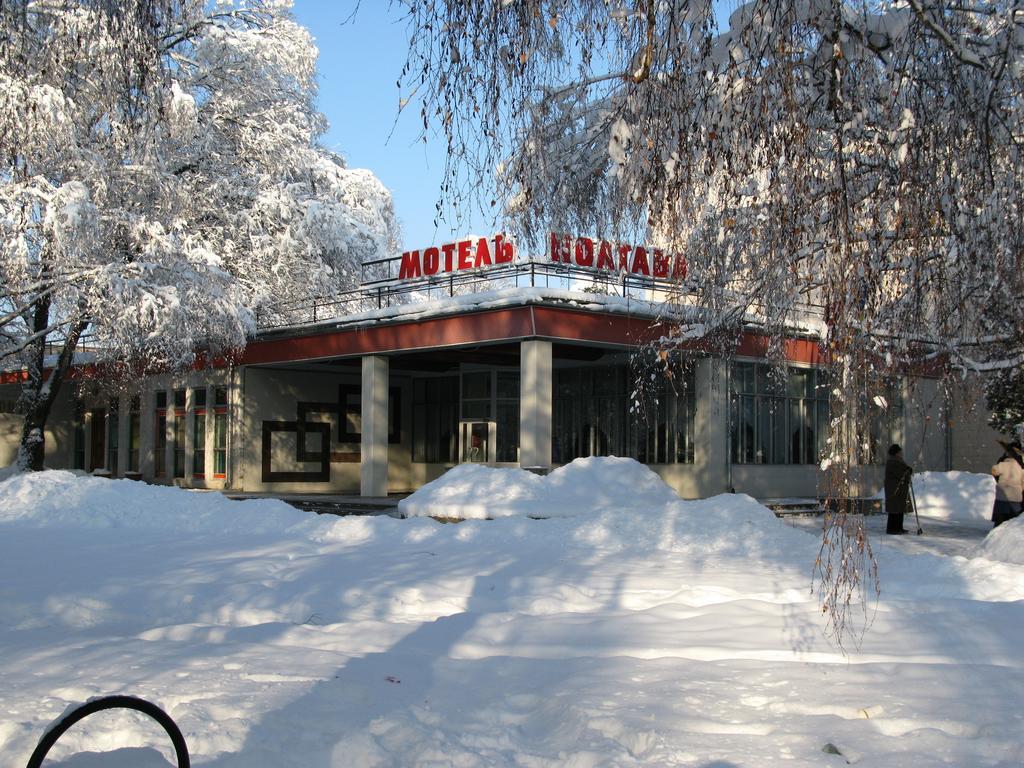 Motel Poltawa Exterior foto